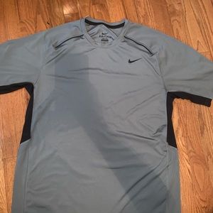 New with out Tags Nike Shirt